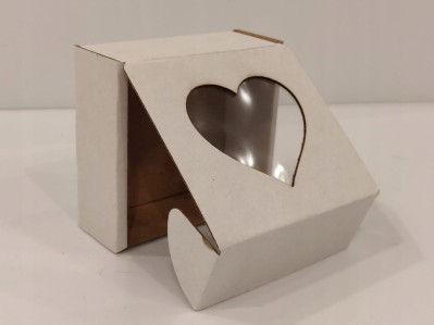 Pudełka fasonowe białe z okienkiem 160x110x70